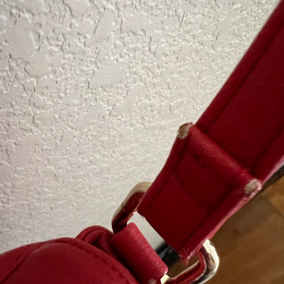 Victoria Gold Collection Small Red Pebbled Satchel (Used) - Picture 3 of 10